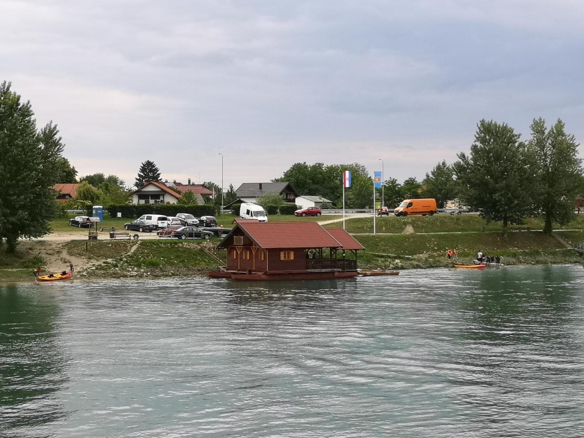 Appartement Drava 1 Donja Dubrava Bagian luar foto